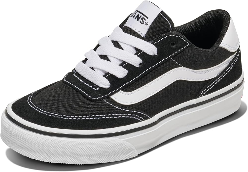 Black and white kids skate sneaker with white laces.